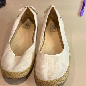 Ugg cream color flats